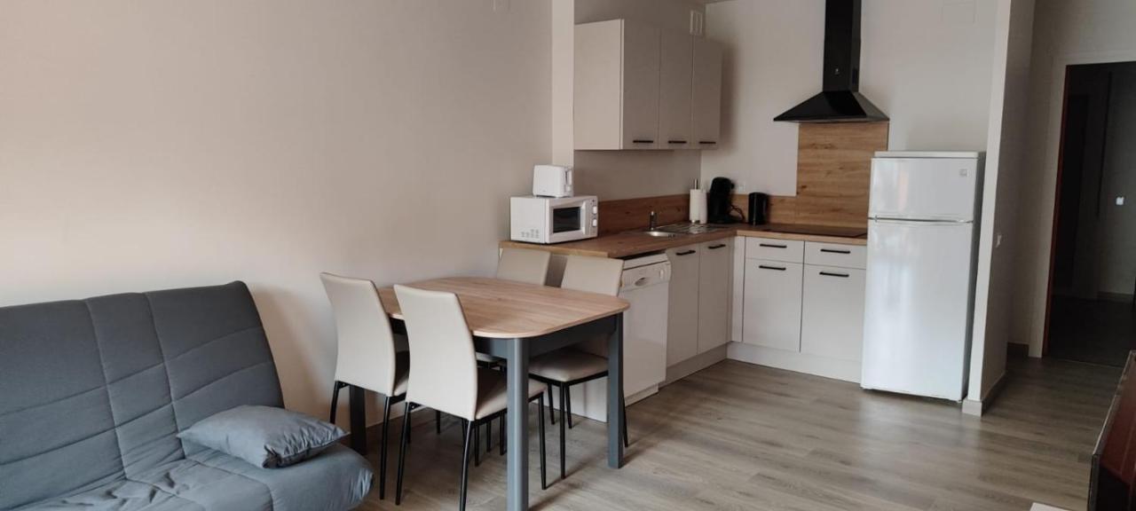 Appartement Емпуриабрава Екстериор снимка