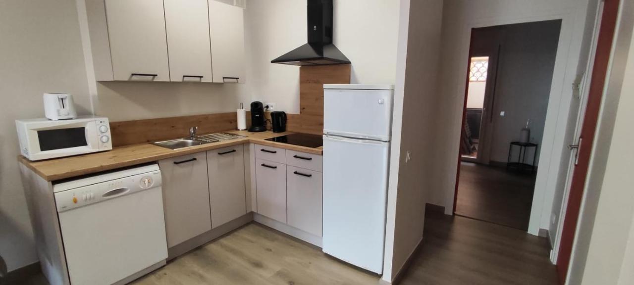 Appartement Емпуриабрава Екстериор снимка